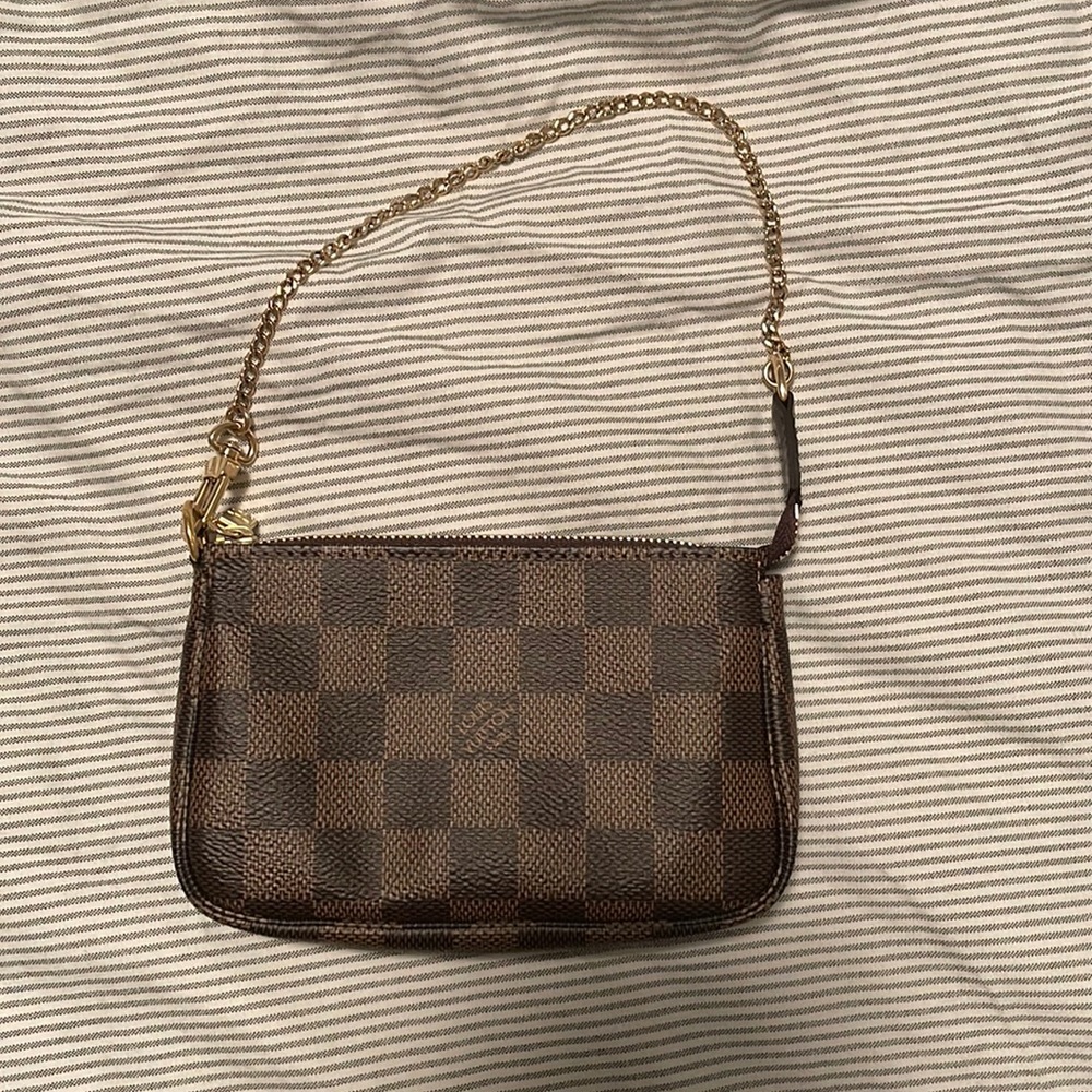 Louis Vuitton Mini Pochette